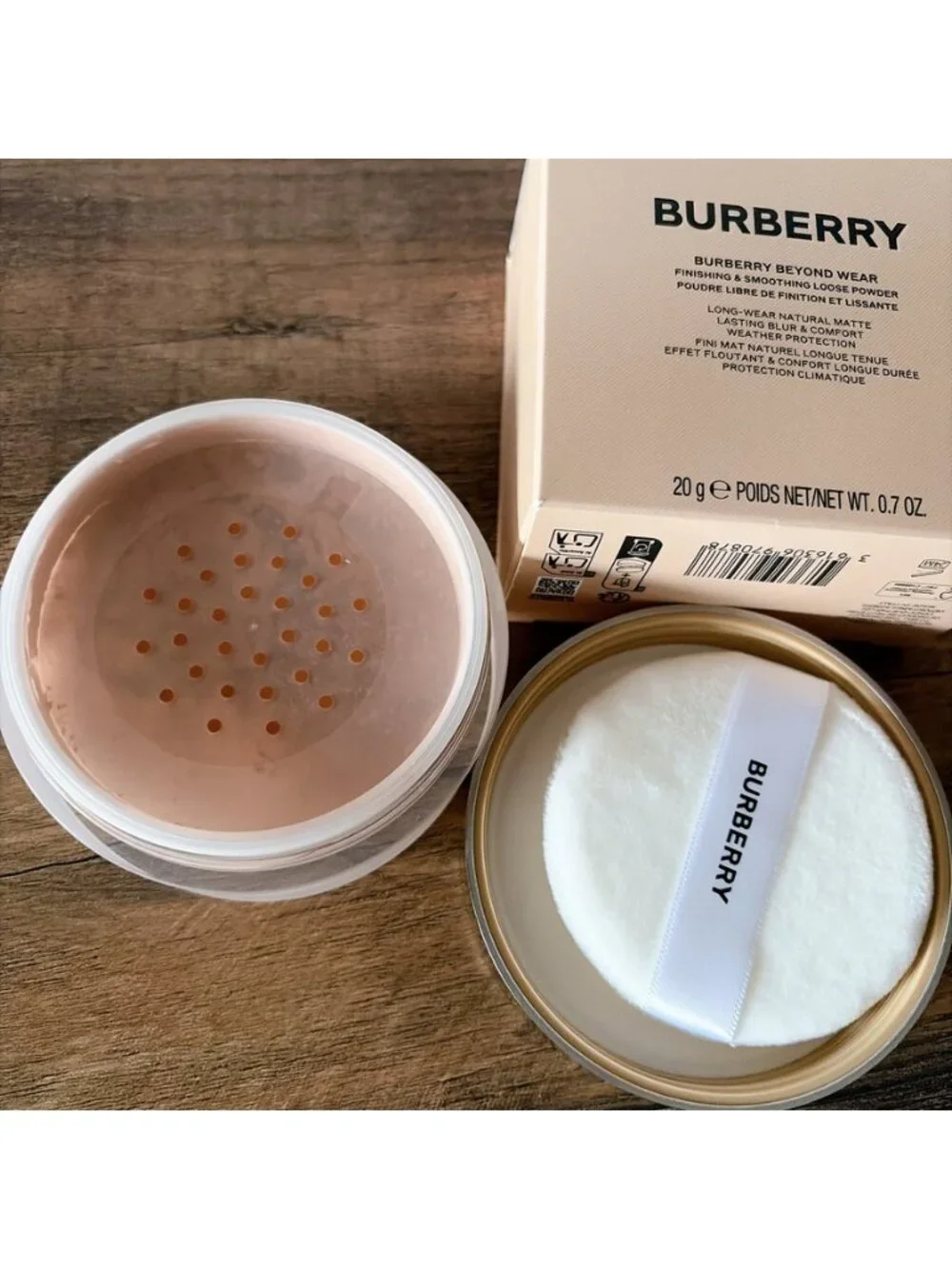 Burberry Beyond Wear Finishing and Smoothing Loose Powder 04 Chestnut